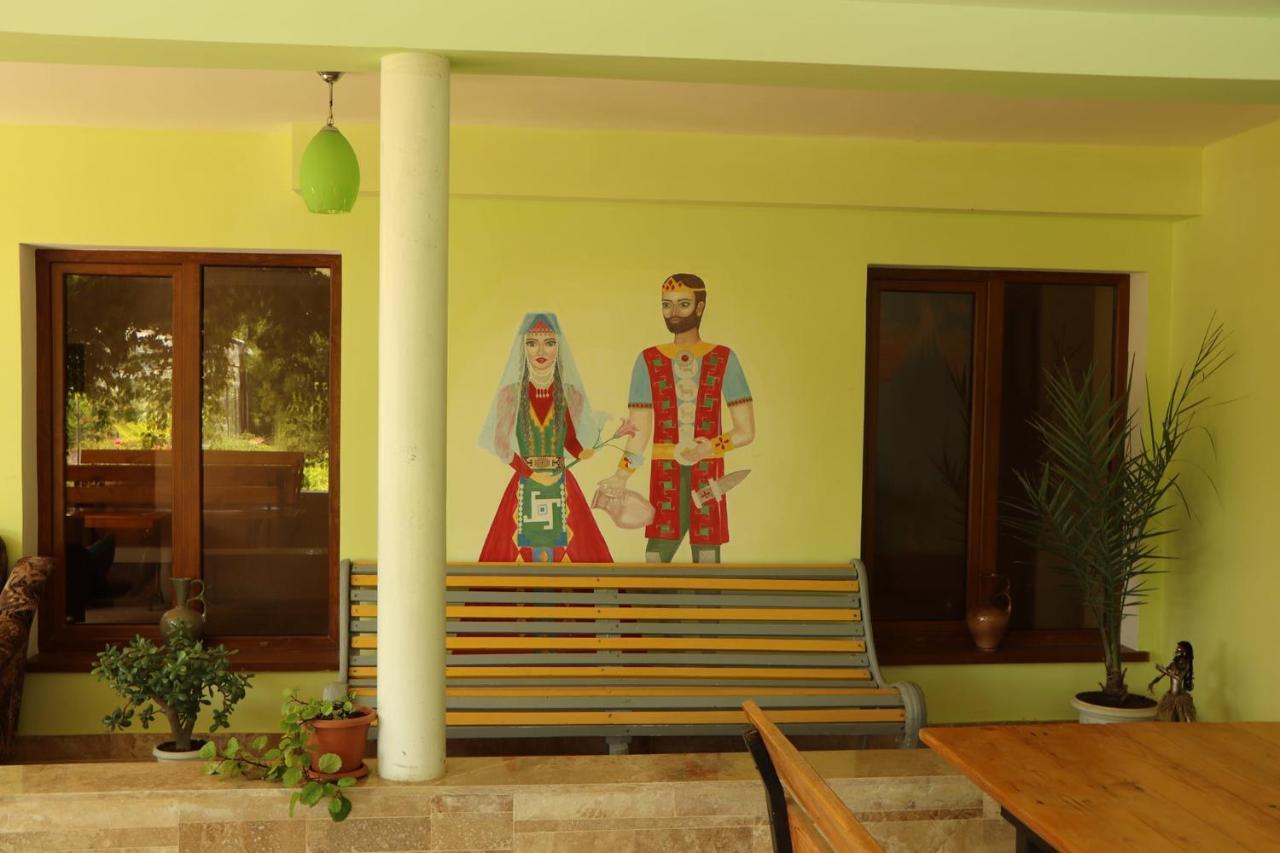 Hotel Happy House Chʼiva Exterior foto