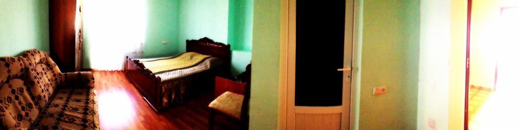 Hotel Happy House Chʼiva Exterior foto